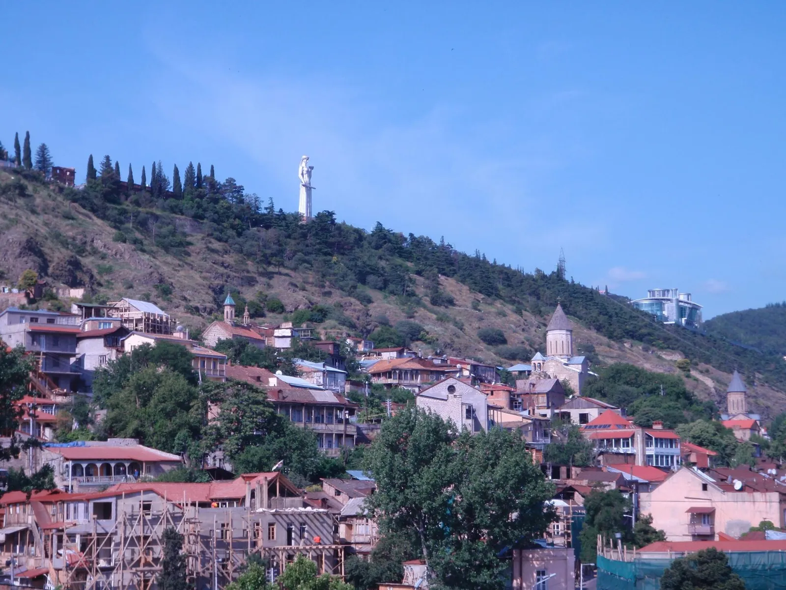 ძველი თბილისის სახურავები და აივნები
