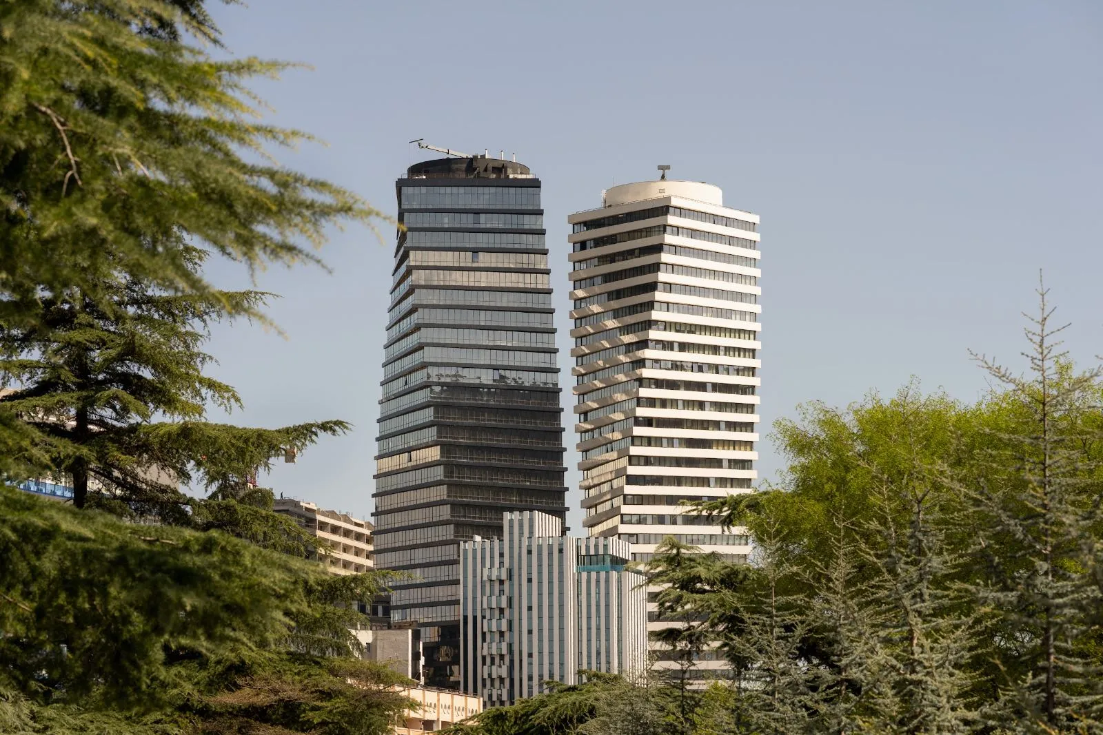 Pullman-ის Axis Towers თბილისში