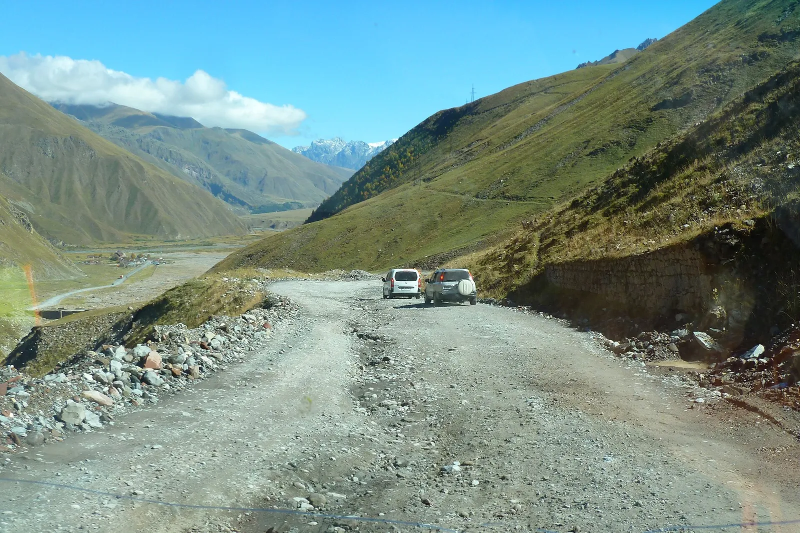 The Georgian Military Road north of the Jvari Pass towards Stepantsminda