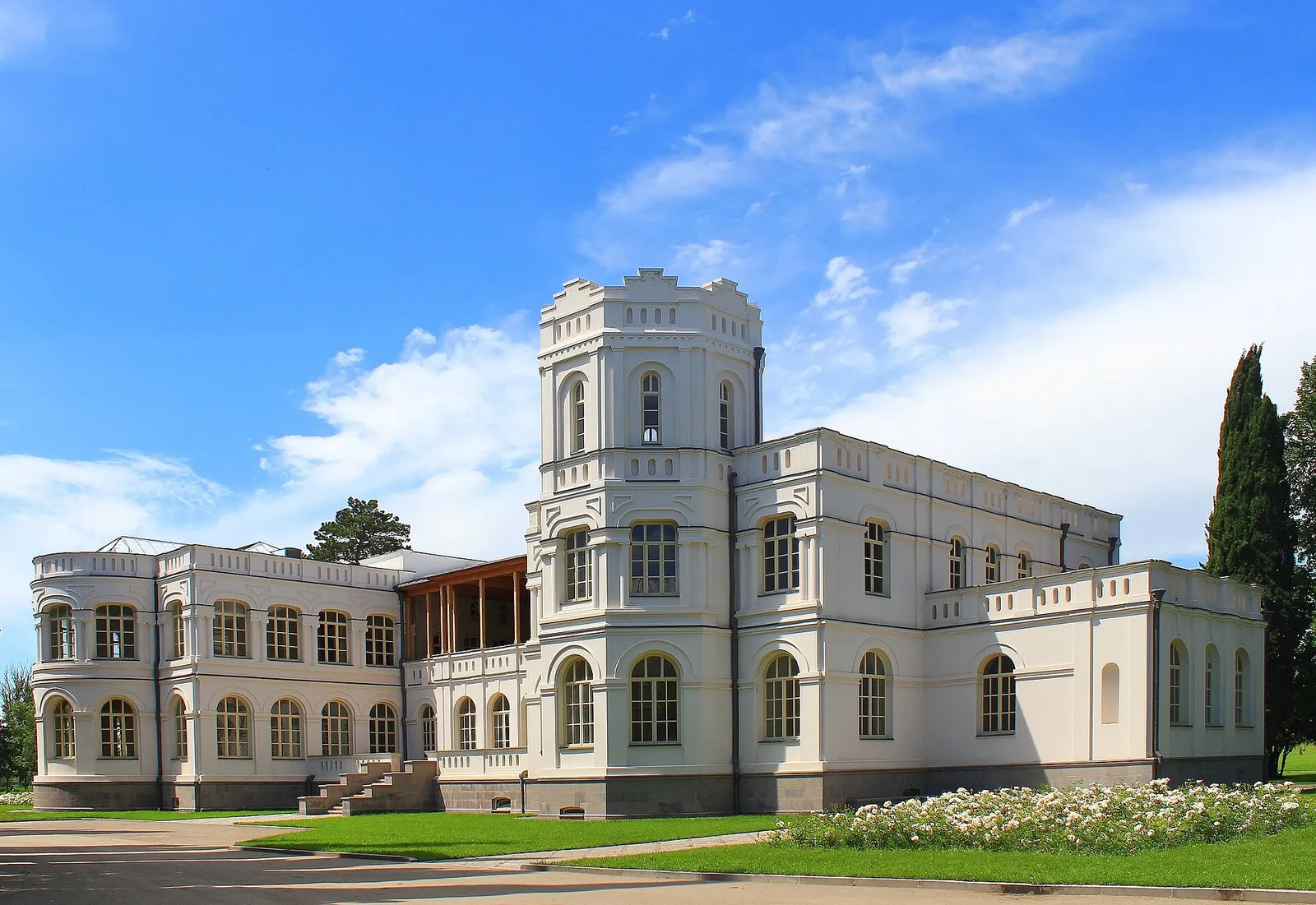 The Mukhranbatoni Palace at Chateau Mukhrani
